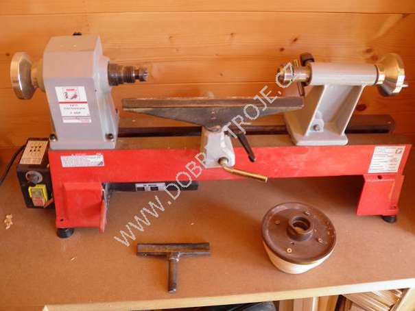 SOUSTRUH NA DŘEVO HOLZMANN D 460F